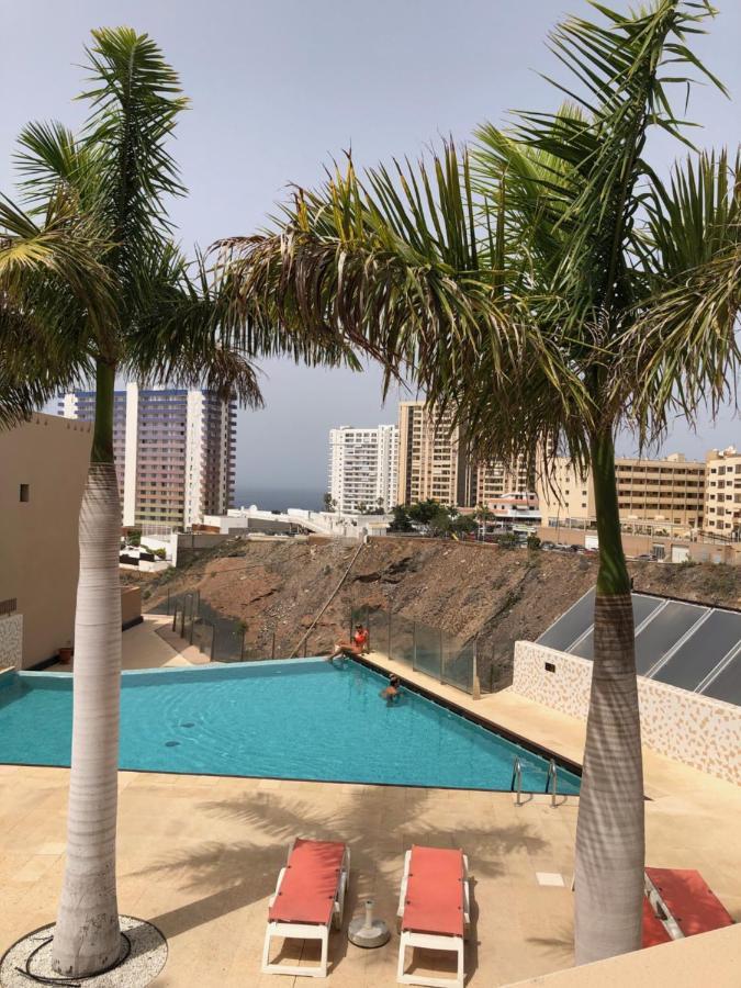 2 Bedroom With Parking, Wifi, Views & Heated Pool プラヤ・パライソ エクステリア 写真